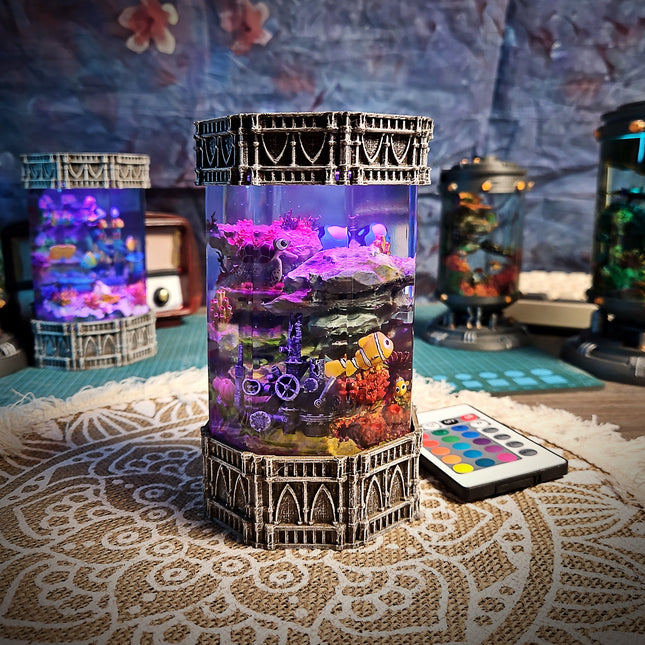 Coral & Nemo – Octagon Resin Lamp LEE'S AREA