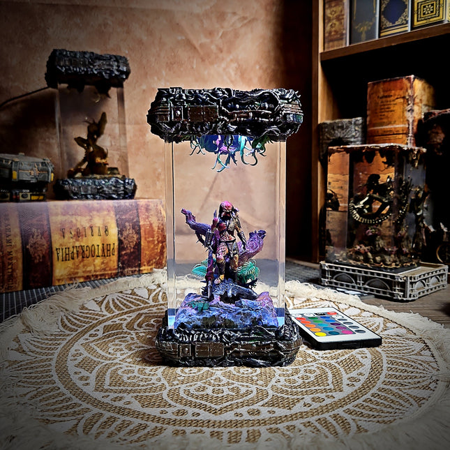 PREDATOR Resin Lamp LEE'S AREA