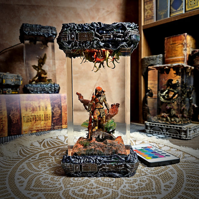 PREDATOR Resin Lamp LEE'S AREA