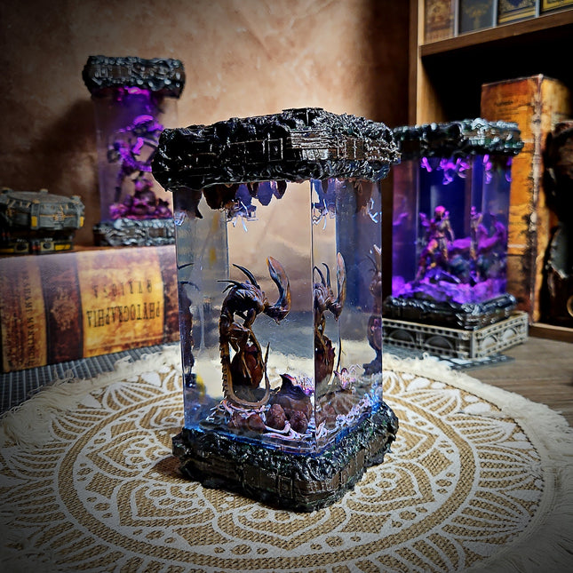 ALIEN Resin Lamp LEE'S AREA