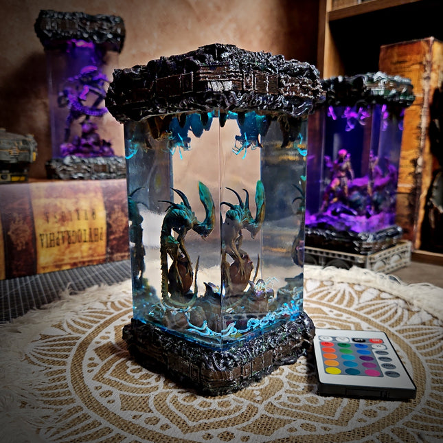 ALIEN Resin Lamp LEE'S AREA