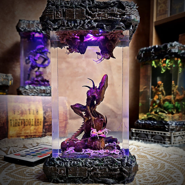 ALIEN Resin Lamp LEE'S AREA