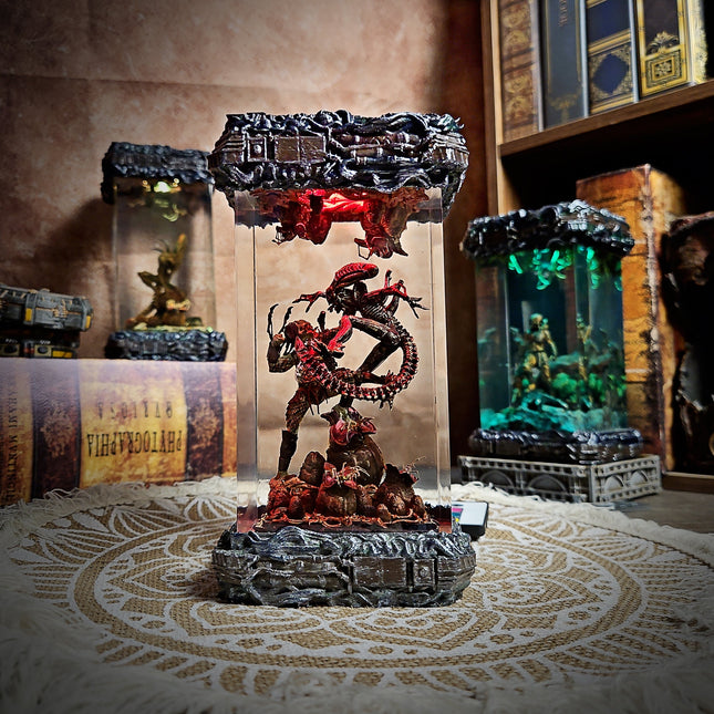 ALIEN AND PREDATOR Resin Lamp LEE'S AREA