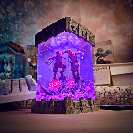 Marvel - Deadpool Resin Lamp V1