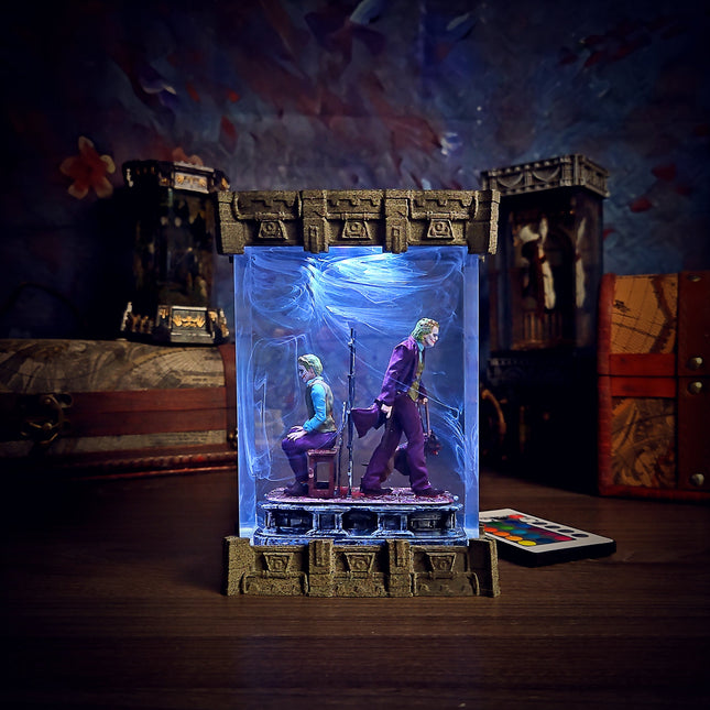 Joker Resin Lamp LEE'S AREA
