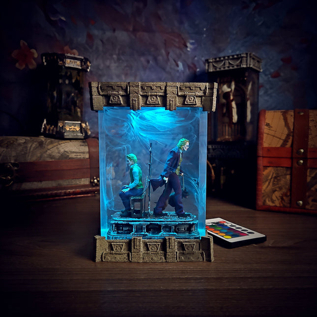 Joker Resin Lamp LEE'S AREA