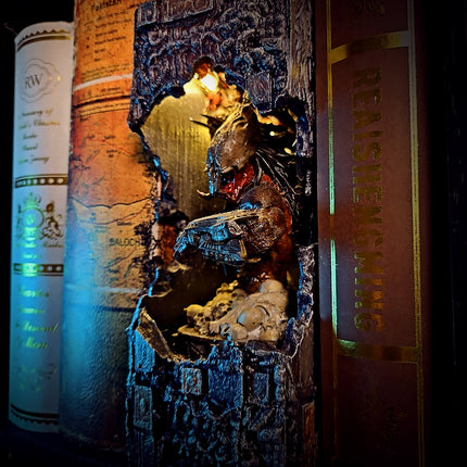 Predator - Book Nook