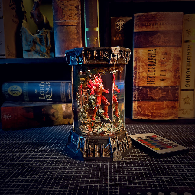 IRON MAN V2 – Battle Ready Hexagon Resin Lamp - LEE'S AREA