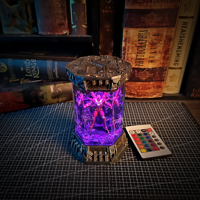 IRON MAN V2 – Battle Ready Hexagon Resin Lamp - LEE'S AREA