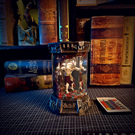 MAHARAJA – Spirit of the Ancient King Hexagon Resin Lamp