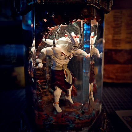 MAHARAJA – Spirit of the Ancient King Hexagon Resin Lamp