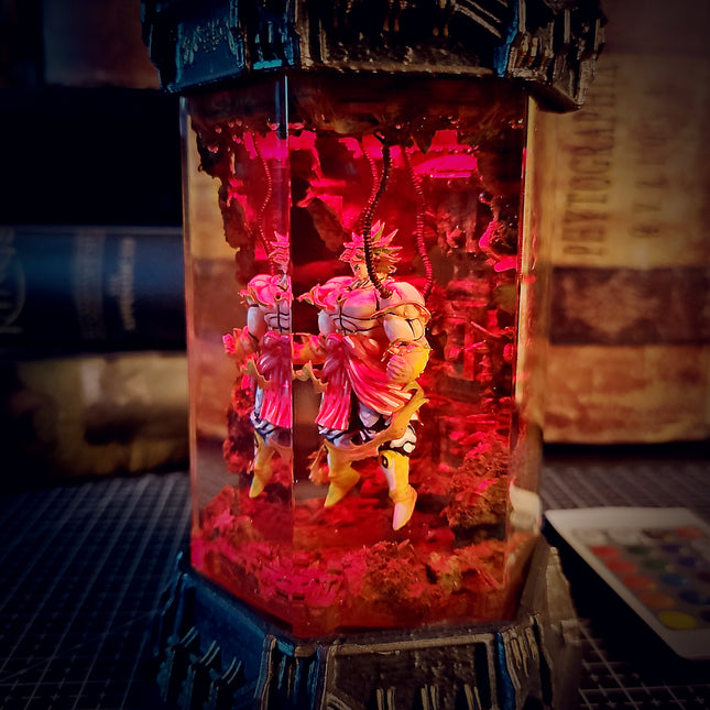 BROLY – The Legendary Super Saiyan Hexagon Resin Lamp - LEE'S AREA