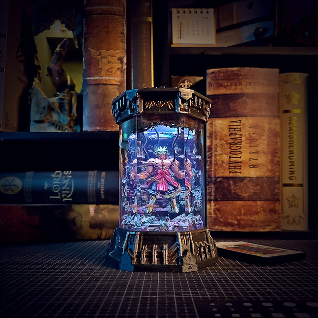 BROLY – The Legendary Super Saiyan Hexagon Resin Lamp - LEE'S AREA