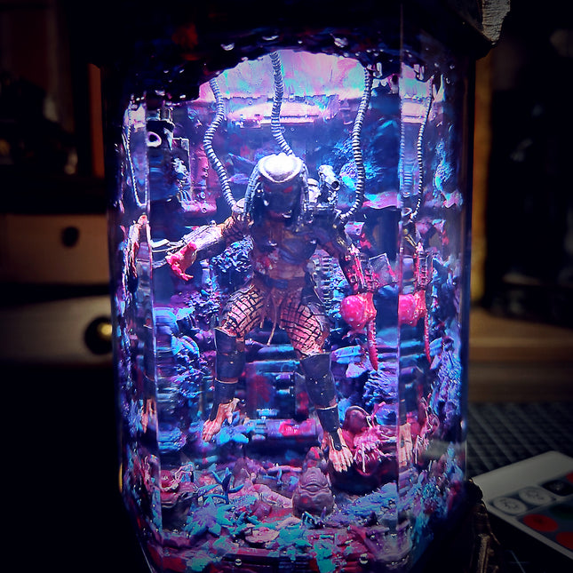 PREDATOR – Hunter’s Code Hexagon Resin Lamp