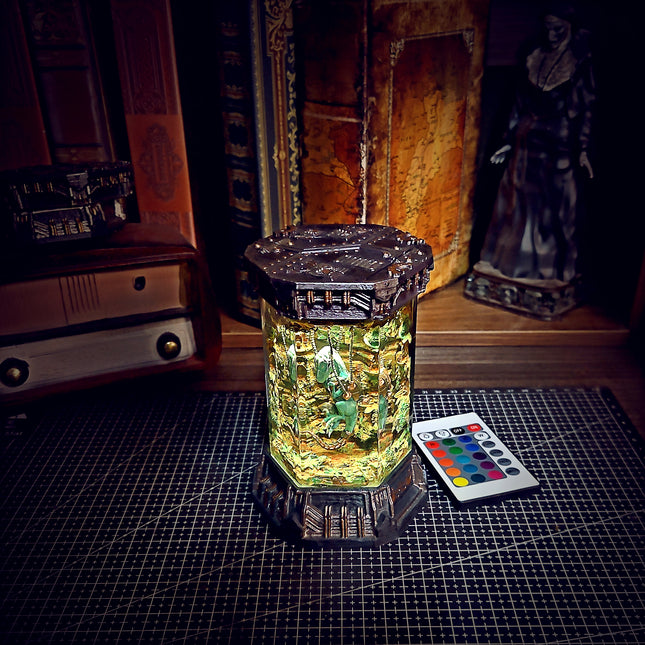 RAPTOR – The Silent Hunter Hexagon Resin Lamp - LEE'S AREA