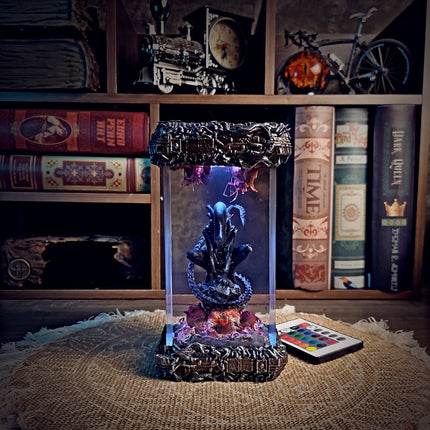 ALIEN V2 Resin Lamp