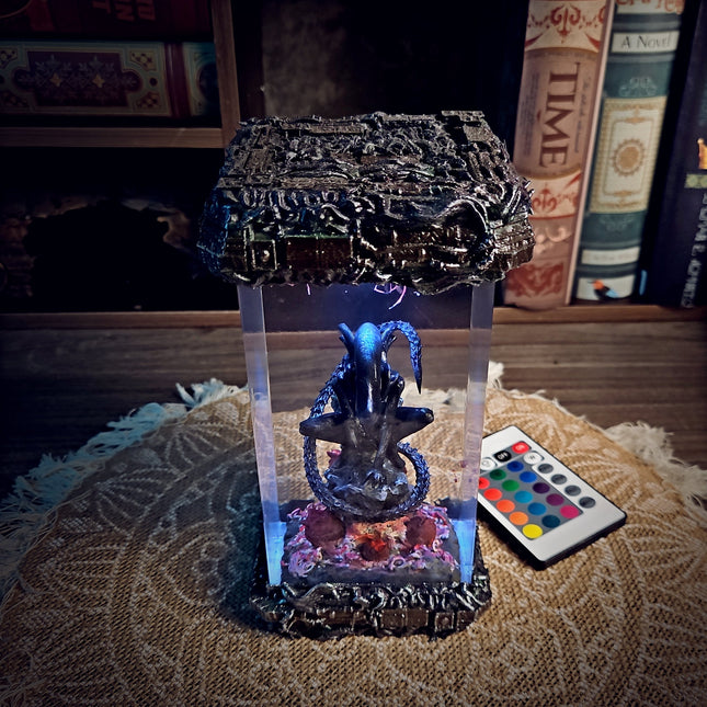 ALIEN V2 Resin Lamp LEE'S AREA