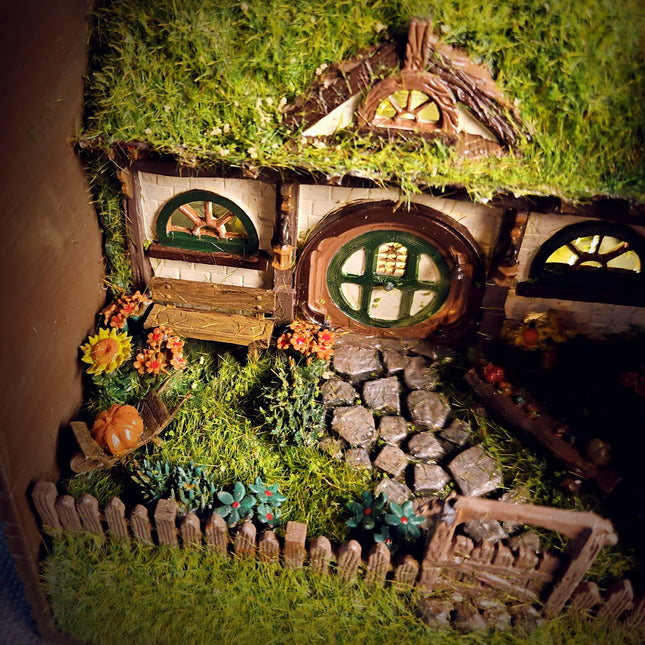 BB Hobbit - Book Nook - LEE'S AREA
