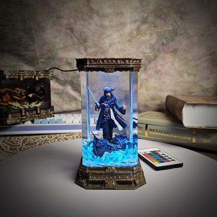 Jack Resin Lamp