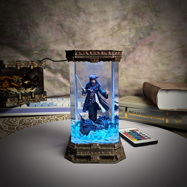Jack Resin Lamp