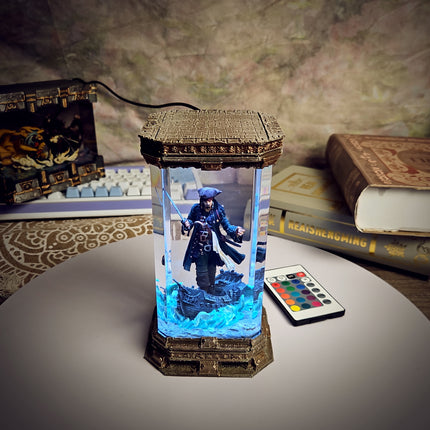 Jack Resin Lamp