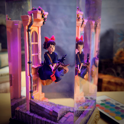KIKI Resin Lamp