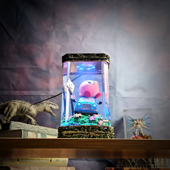 Kirby Resin Lamp