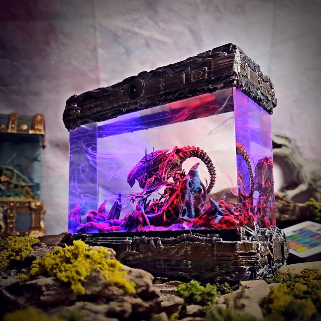 VANDER VS QUEEN ALIEN Resin Lamp LEE'S AREA