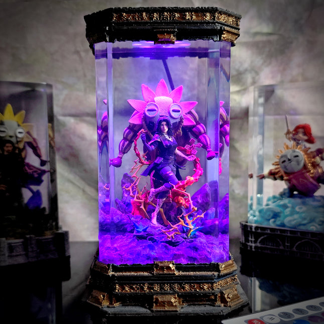 Packaging for Lune 02 Resin Lamp collectible