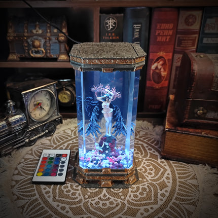 Albedo Resin Lamp