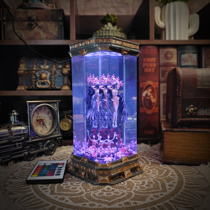 Albedo Resin Lamp