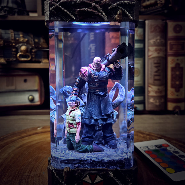 Nemesis – Resident Evil Resin Lamp