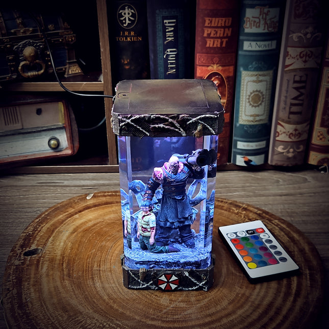 Nemesis – Resident Evil Resin Lamp