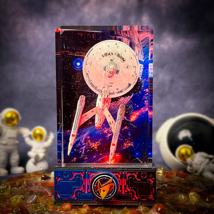 USS Enterprise Lamp by Lee’s Area – resin display lamp, product display photo