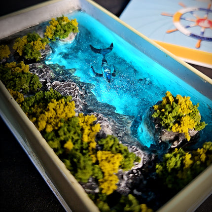 Whale Tin Box Lamp image 0