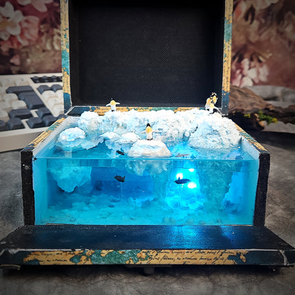 Handcrafted Resin Penguin Iceberg Lamp image 9