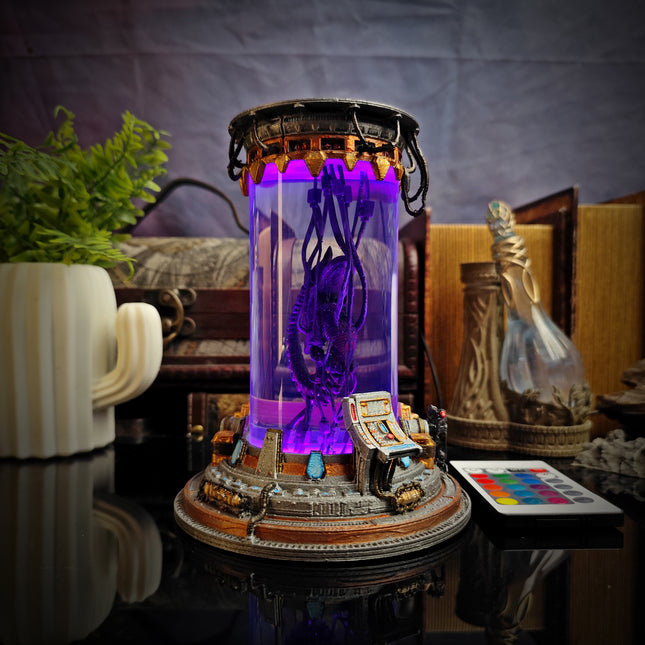 Alien Lab v2 – Sci-Fi Experiment Lamp
