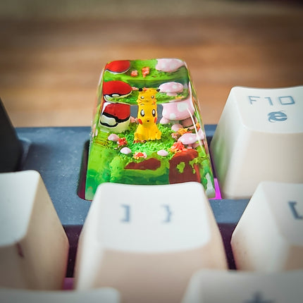 Pikachu ball Keycap image 0