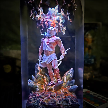 Athens Zeus Resin Lamp image 2