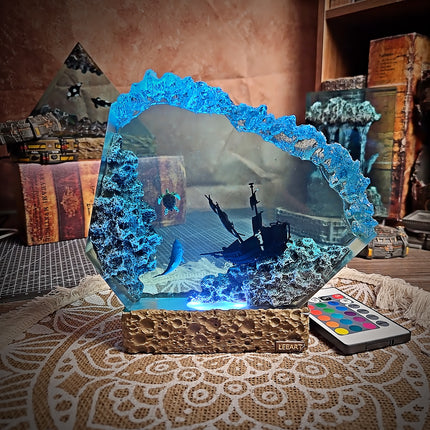 Ocean Shipwreck Resin Lamp image 5