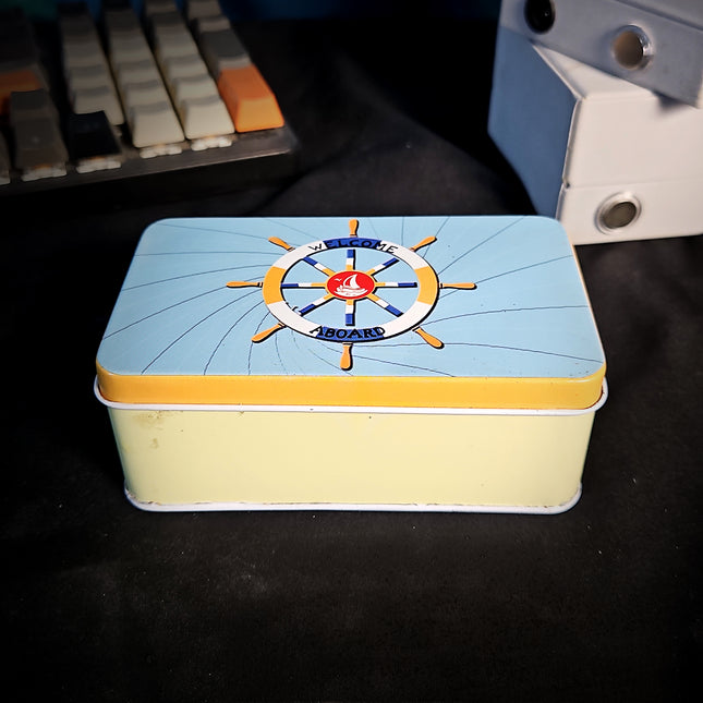 Whale Tin Box Lamp image 2