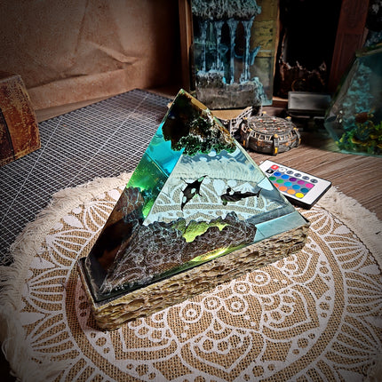Ocean Whale Triangle Resin Lamp image 8