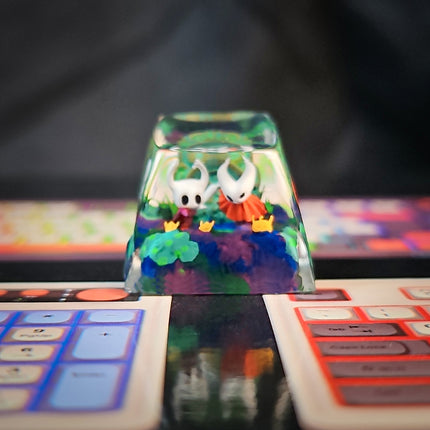 Hollow Knight And Hornet Keycap image 1