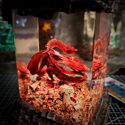 SMAUG Resin Lamp image 3