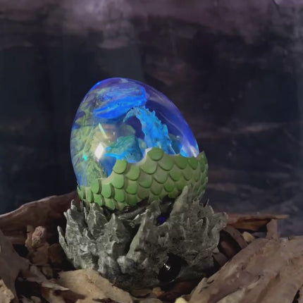 Luxury 3D resin lamp featuring a hatching baby dragon for fantasy decor.